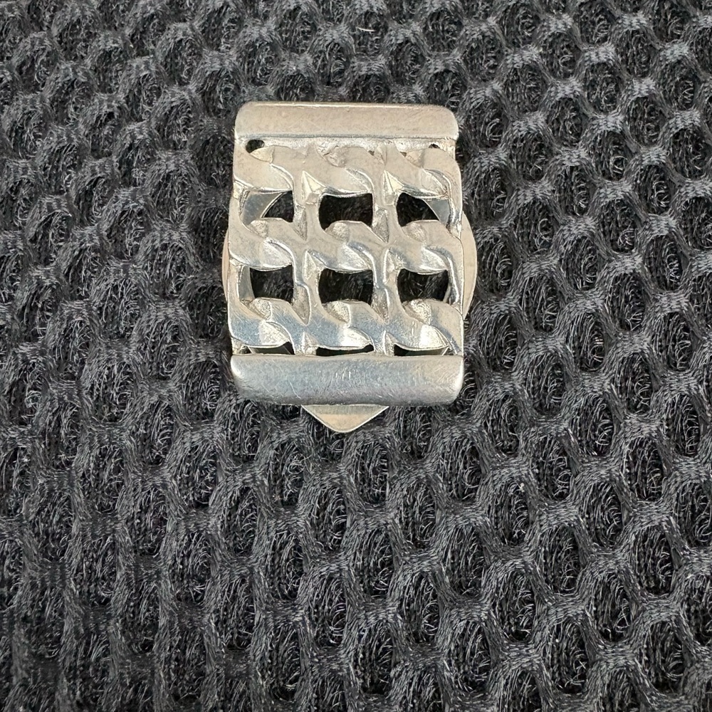 Heritage Silver Lattice Scarf Clip | Timeless Equestrian Aesthetic - Picture 2 of 10